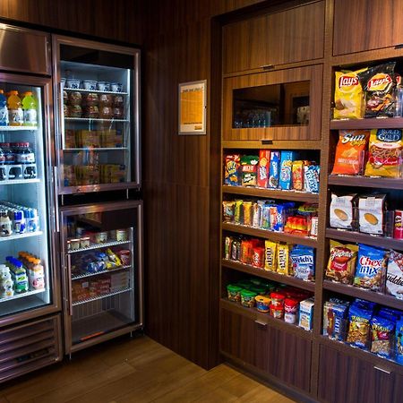 Fairfield Inn & Suites By Marriott Lincoln Southeast Bagian luar foto