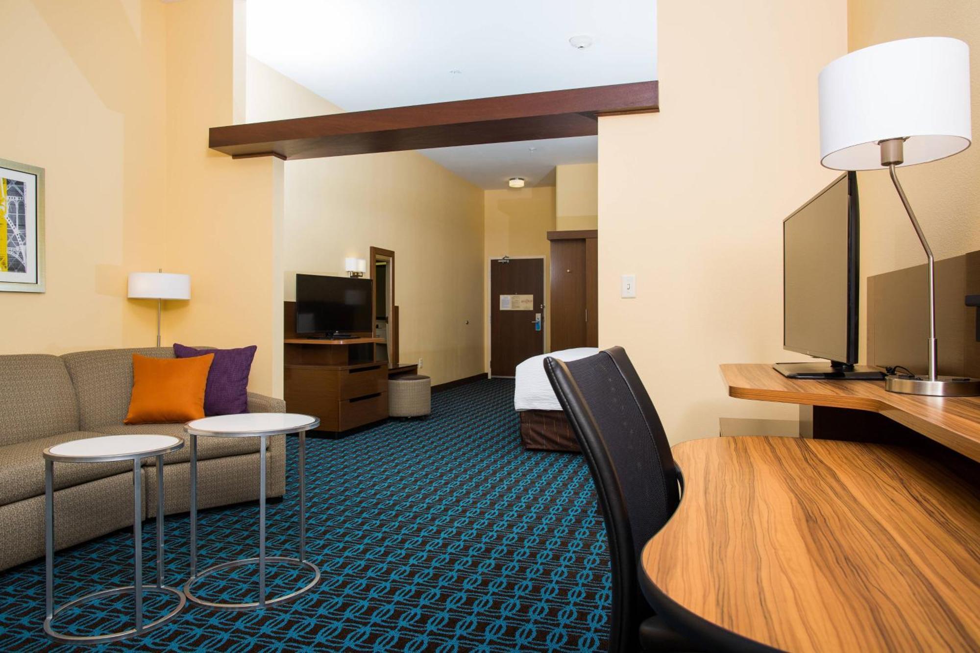 Fairfield Inn & Suites By Marriott Lincoln Southeast Bagian luar foto