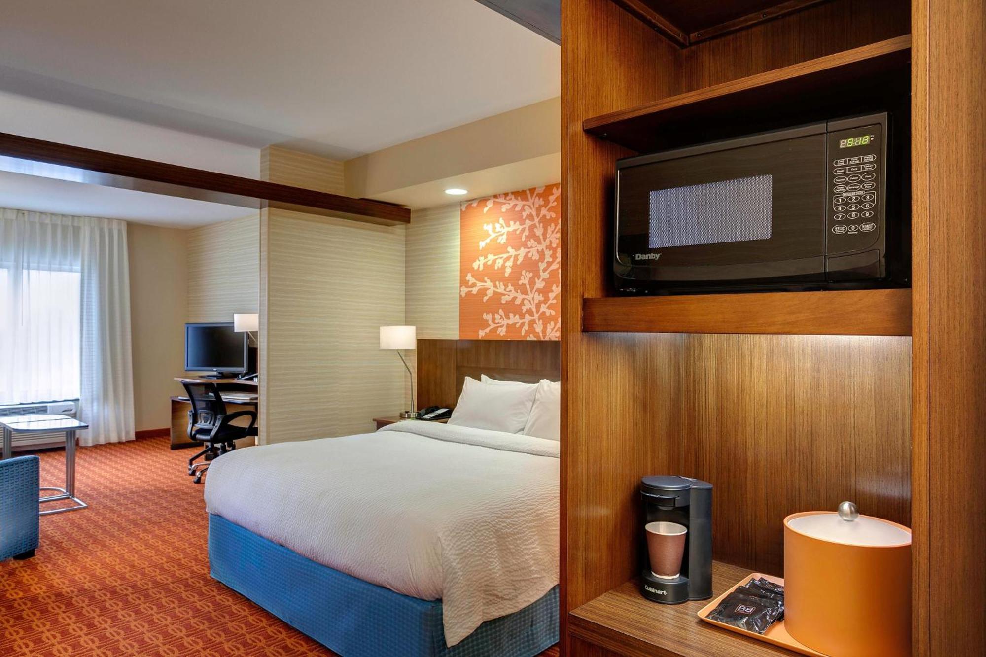 Fairfield Inn & Suites By Marriott Lincoln Southeast Bagian luar foto