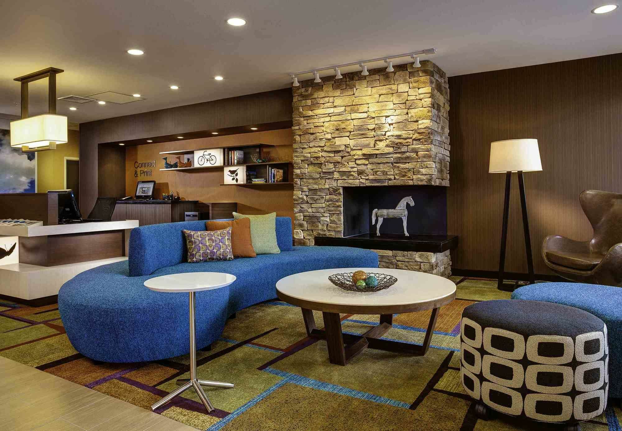 Fairfield Inn & Suites By Marriott Lincoln Southeast Bagian luar foto